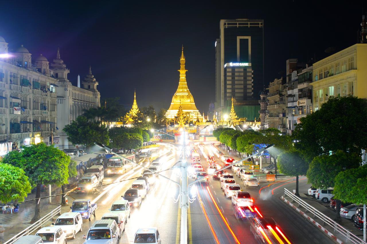 May Shan Hotel Yangon Bagian luar foto